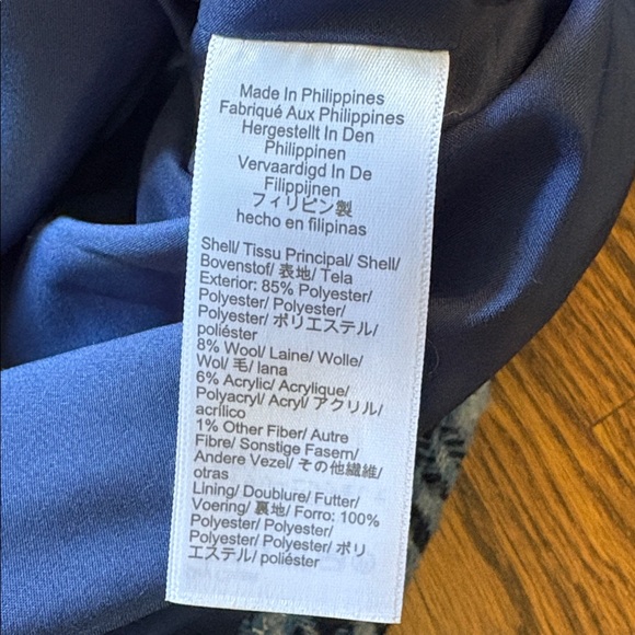 J Crew sz 4 blue tweed jacket with gold buttons - Picture 7 of 8